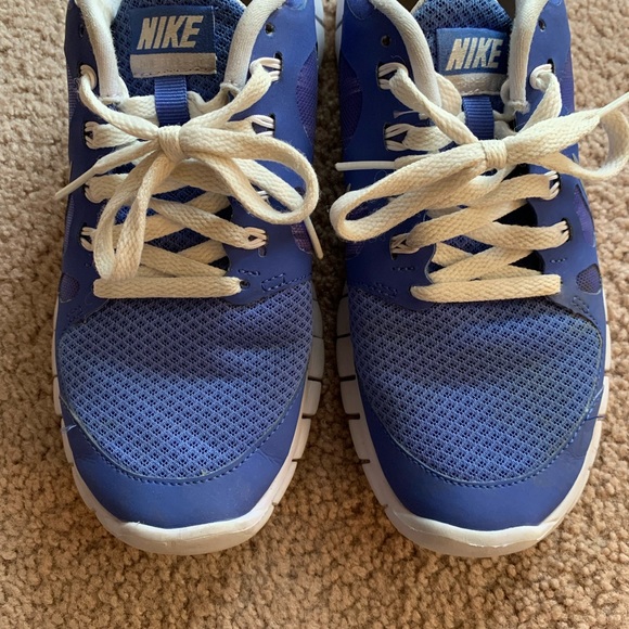 NIKE FREE 5.0 BLUE VIOLENT SIZE 5Y - Picture 2 of 6